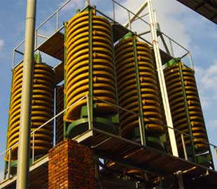 耐磨防腐性能强，延长了使用寿命