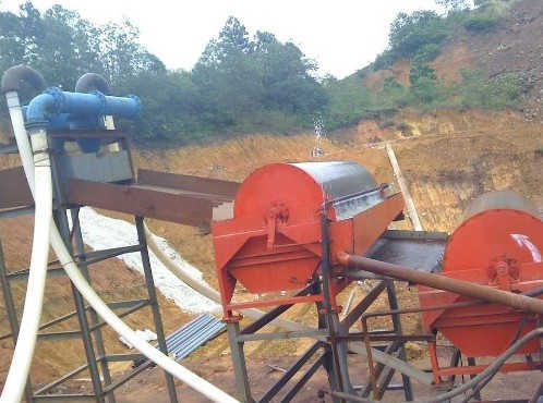 青青草狠狠干改造某磁铁矿磁选工艺流程实例