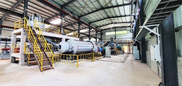 铜矿青青草黄色在线视频