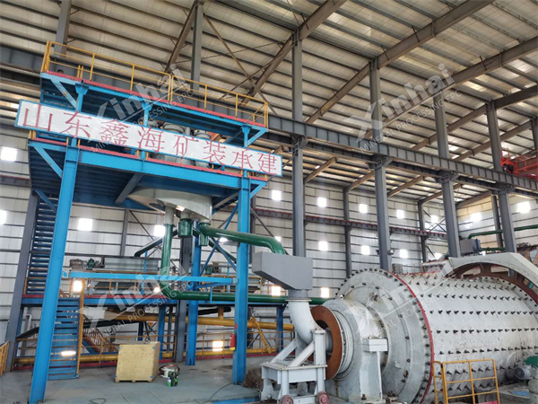 青青草黄色在线视频磨铁矿